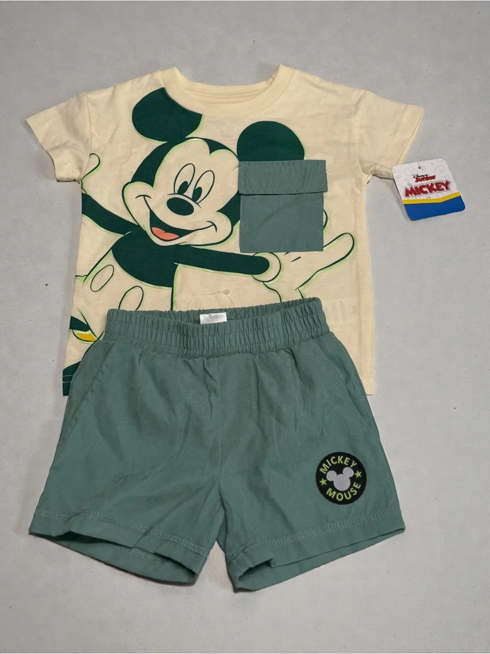 Disney Kids Green Mickey Mouse T-Shirt & Shorts Set